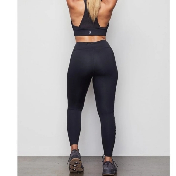 Good American leggings - Picture 3 of 8